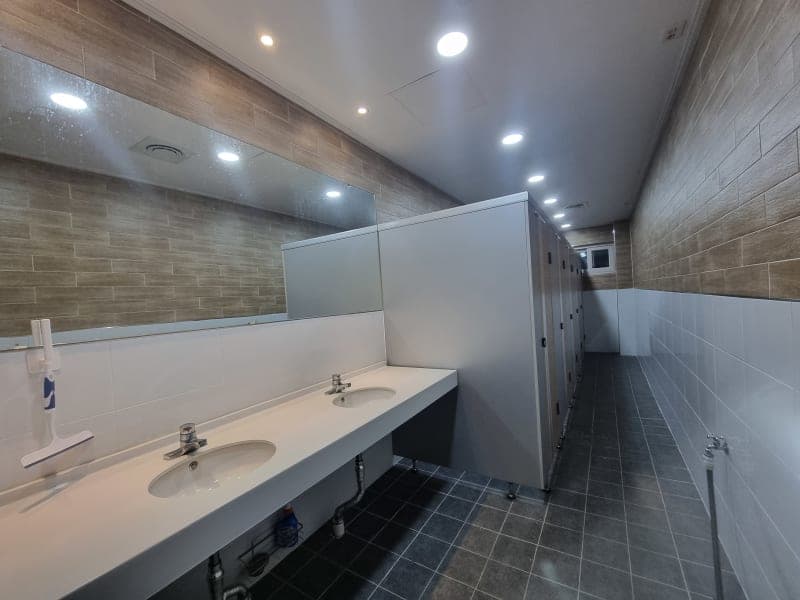 외부 공용 화장질(여)